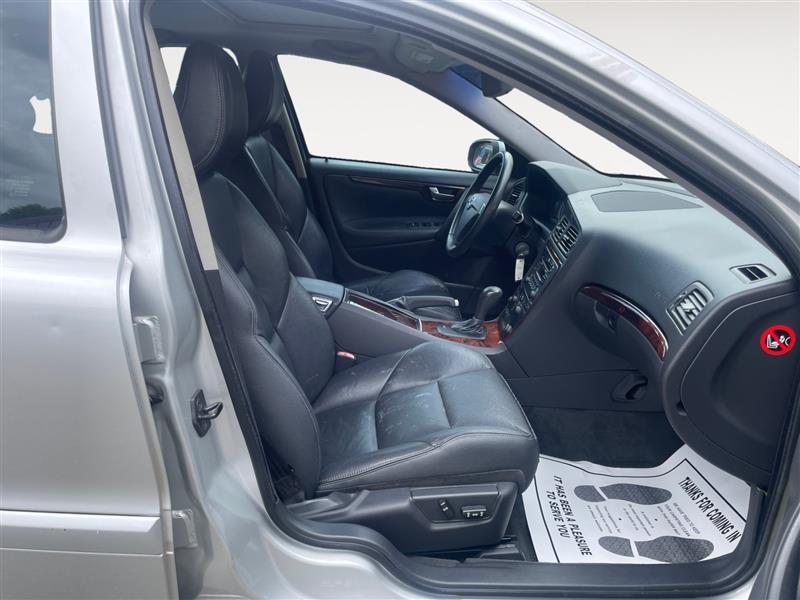 used 2007 Volvo S60 car, priced at $3,995