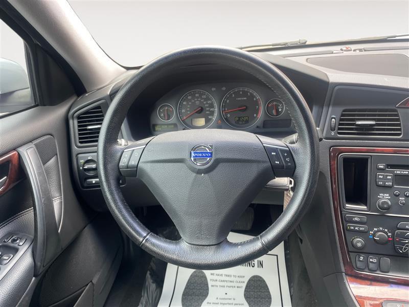 used 2007 Volvo S60 car, priced at $3,995