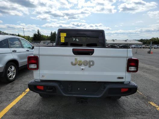 used 2022 Jeep Gladiator car, priced at $29,499