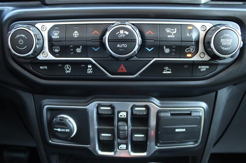 used 2022 Jeep Gladiator car, priced at $28,995