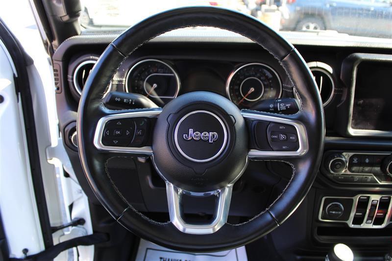 used 2022 Jeep Gladiator car, priced at $28,995