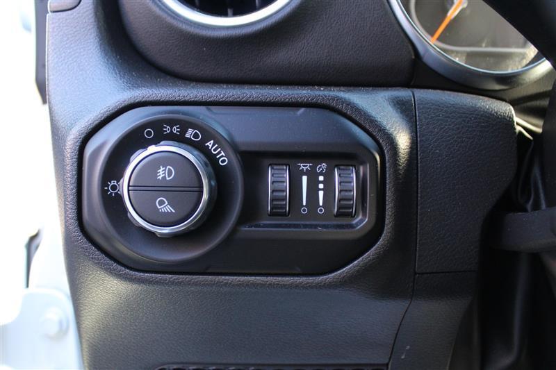 used 2022 Jeep Gladiator car, priced at $28,995