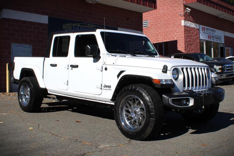 used 2022 Jeep Gladiator car, priced at $28,995