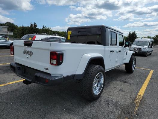 used 2022 Jeep Gladiator car, priced at $29,499