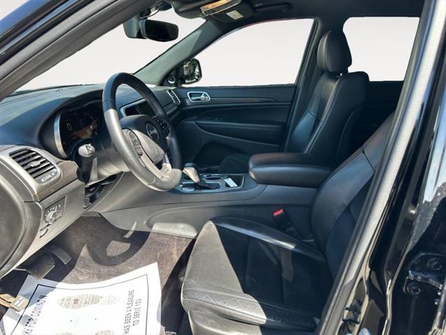 used 2017 Jeep Grand Cherokee car, priced at $19,499