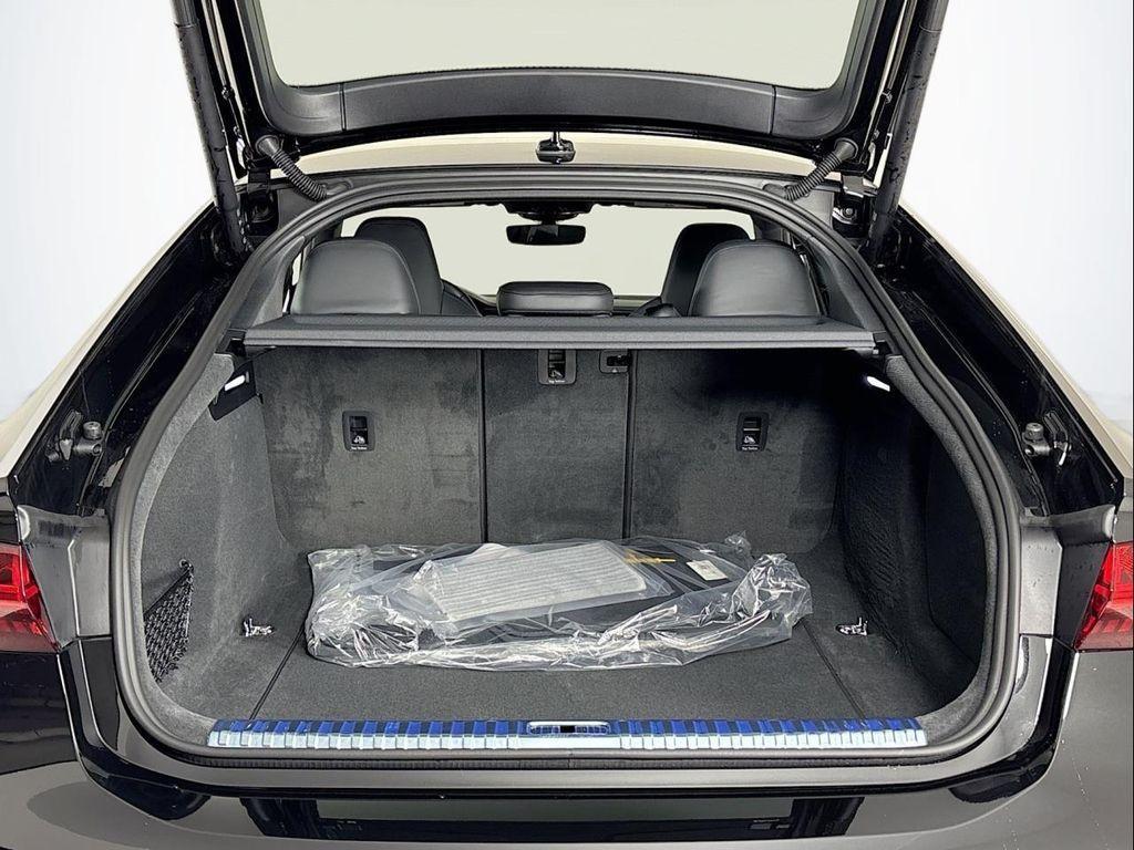 new 2025 Audi RS 7 car, priced at $148,040