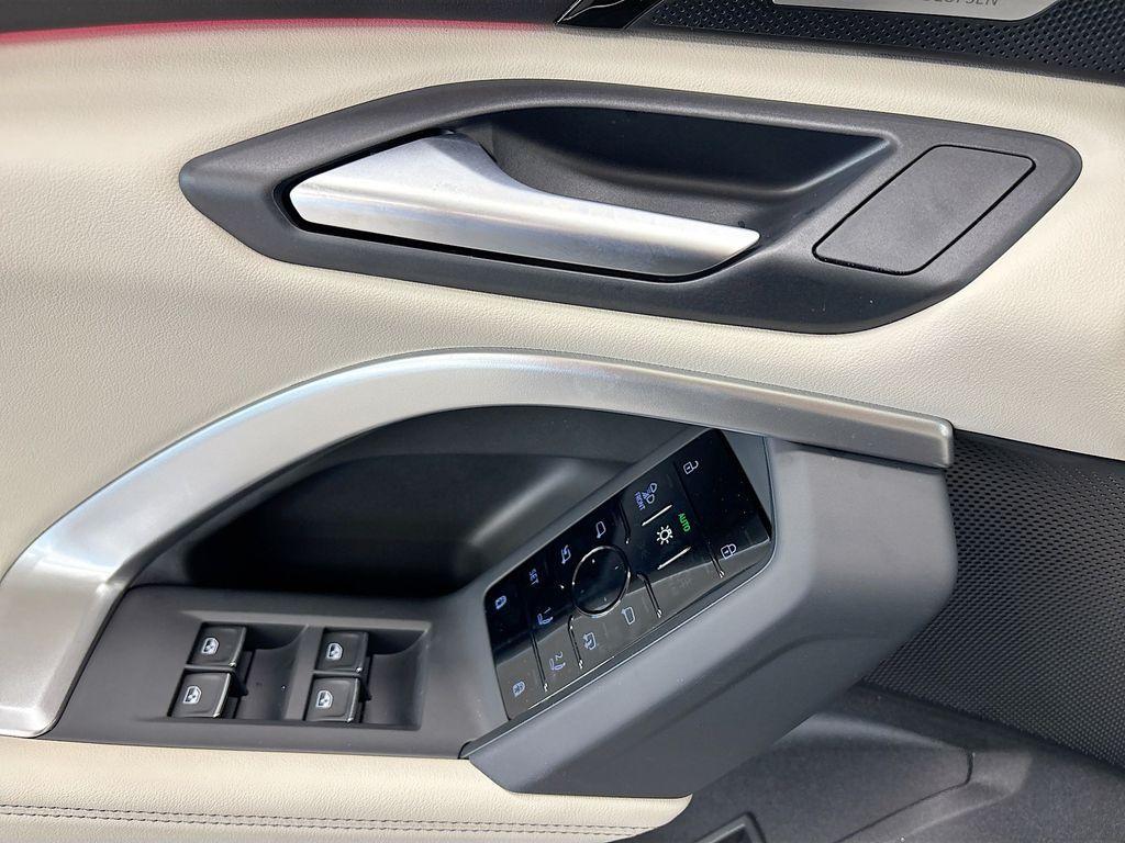 new 2025 Audi Q5 Sportback car, priced at $59,125