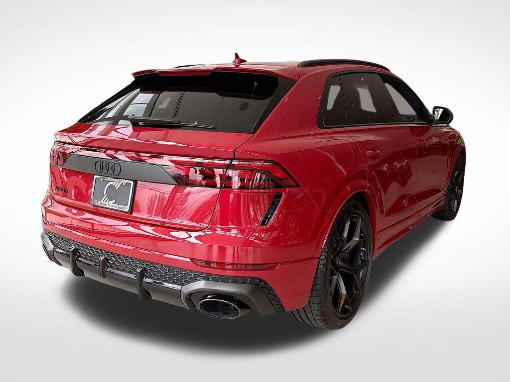 new 2025 Audi RS Q8 car, priced at $154,050