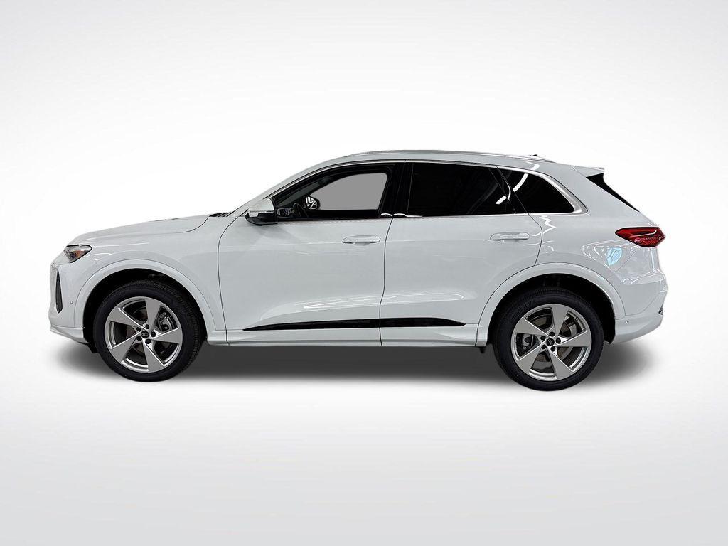 new 2025 Audi Q5 car, priced at $58,950