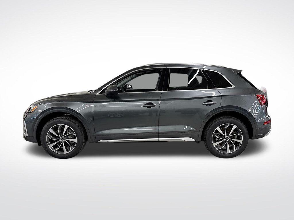 new 2025 Audi Q5 car, priced at $55,790
