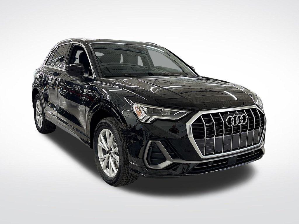 new 2025 Audi Q3 car, priced at $41,560