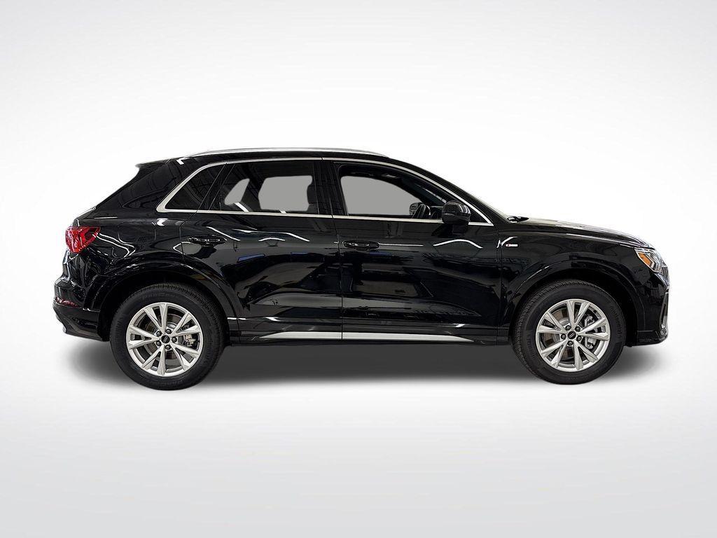 new 2025 Audi Q3 car, priced at $41,560
