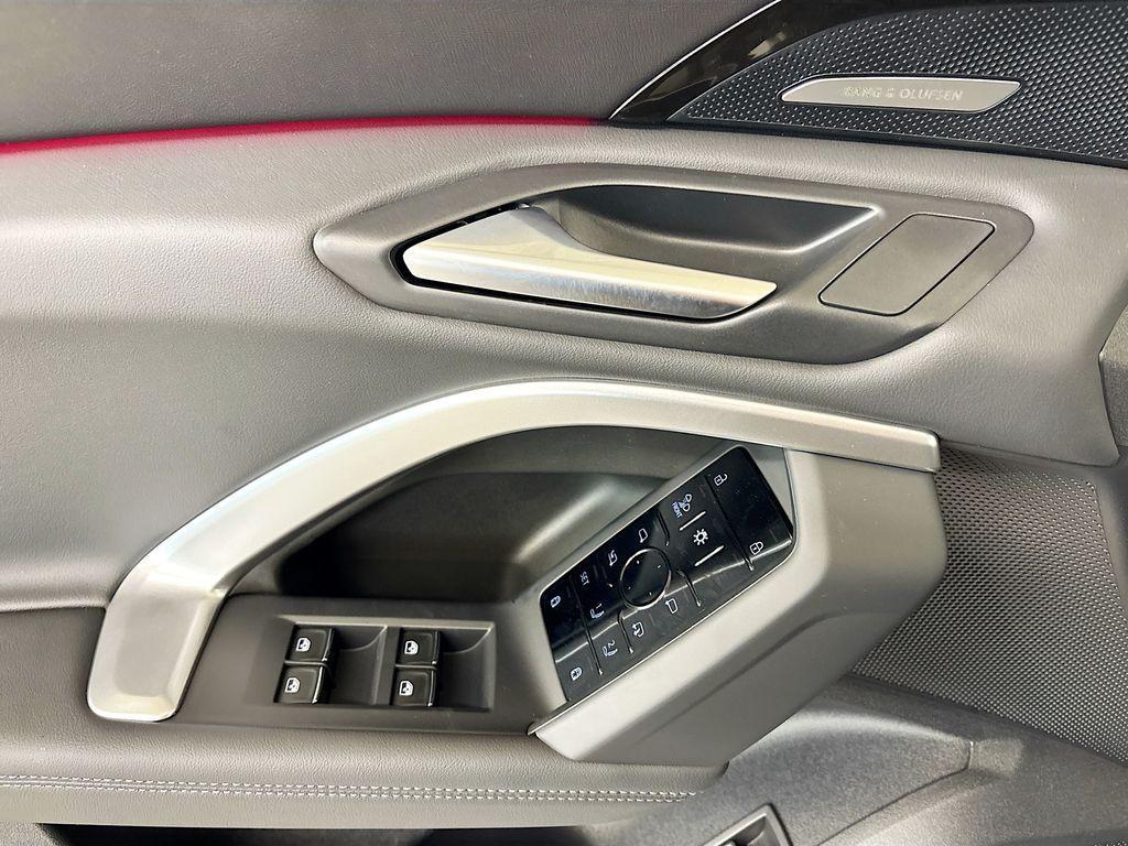 new 2025 Audi Q5 car, priced at $58,950