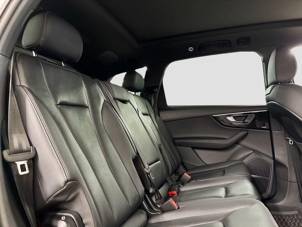 used 2025 Audi Q7 car, priced at $61,000
