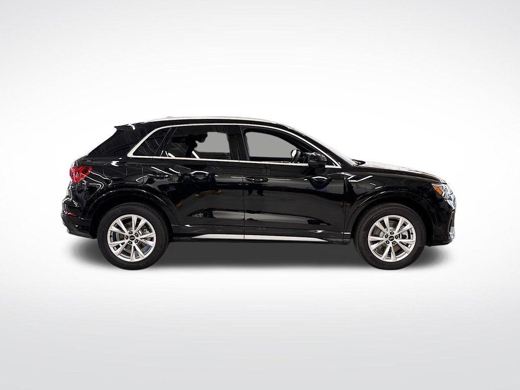 new 2025 Audi Q3 car, priced at $41,560