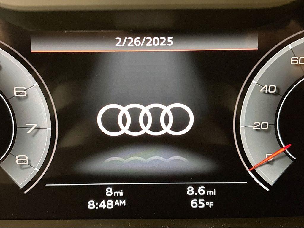 new 2025 Audi Q7 car, priced at $69,490