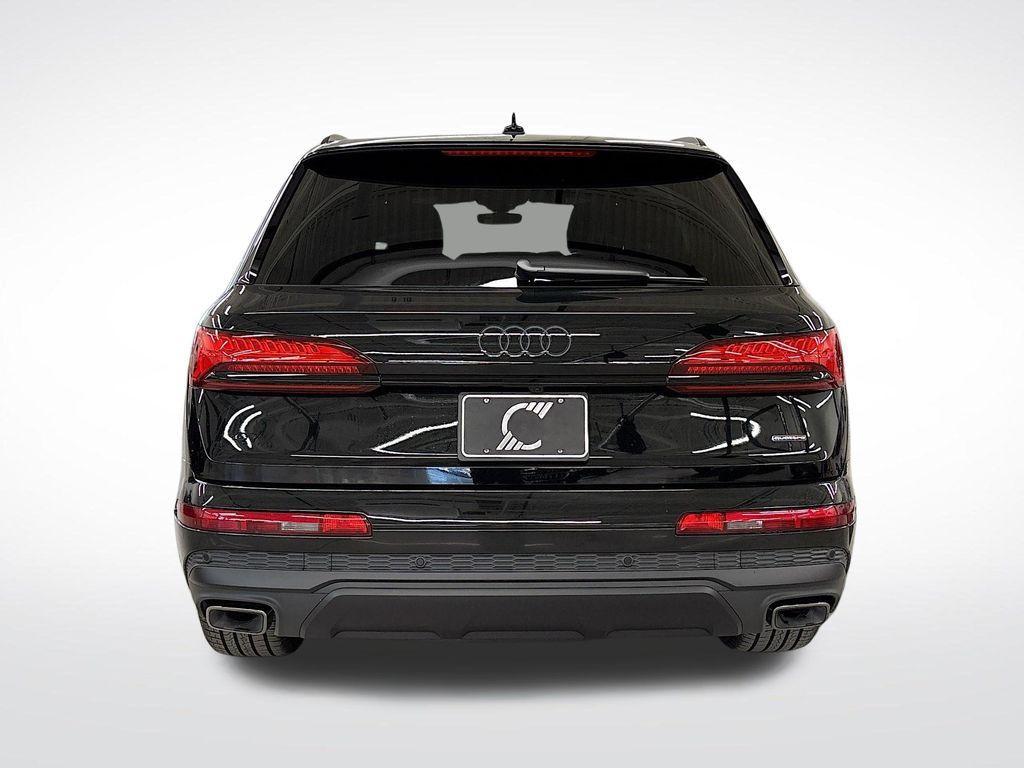 new 2025 Audi Q7 car, priced at $69,490