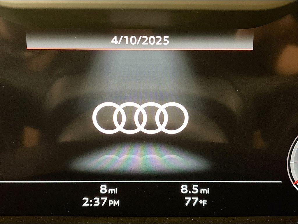 new 2025 Audi Q7 car, priced at $72,005