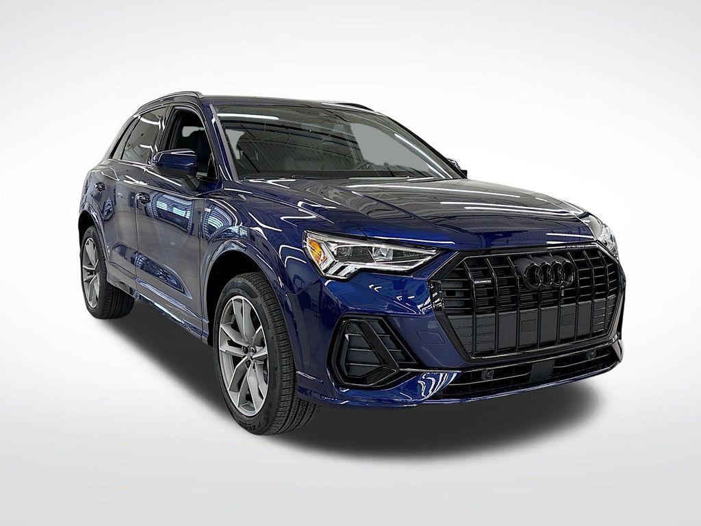 new 2025 Audi Q3 car, priced at $45,785