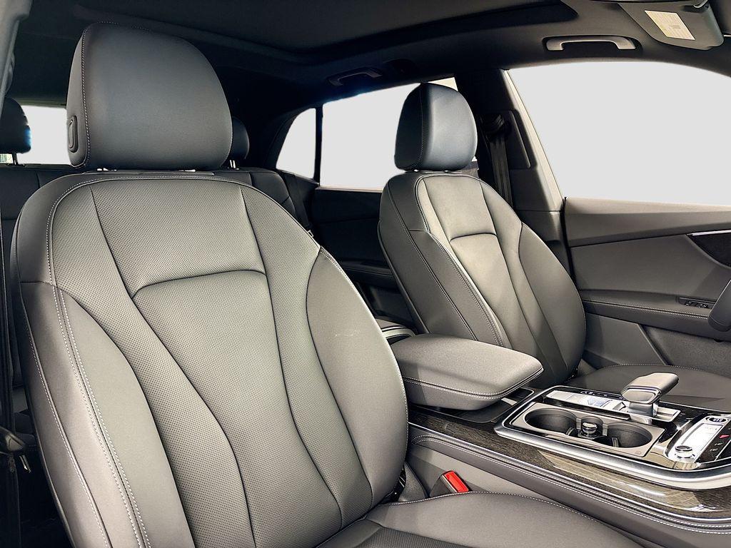 new 2025 Audi Q8 car, priced at $82,555