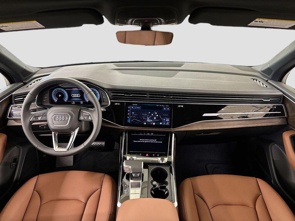 new 2025 Audi Q7 car, priced at $75,305