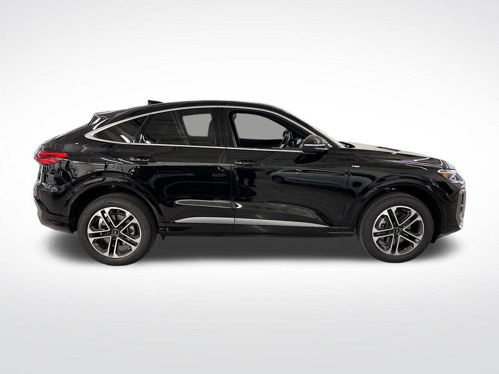new 2025 Audi Q5 Sportback car, priced at $56,550
