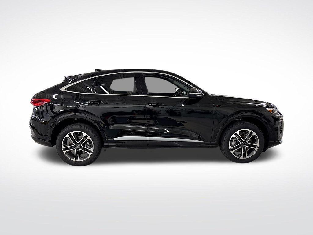 new 2025 Audi Q5 Sportback car, priced at $58,325