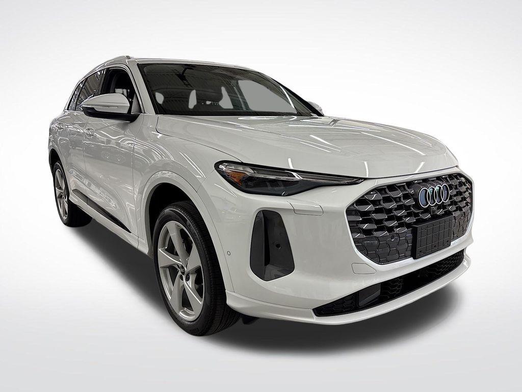 new 2025 Audi Q5 car, priced at $57,350