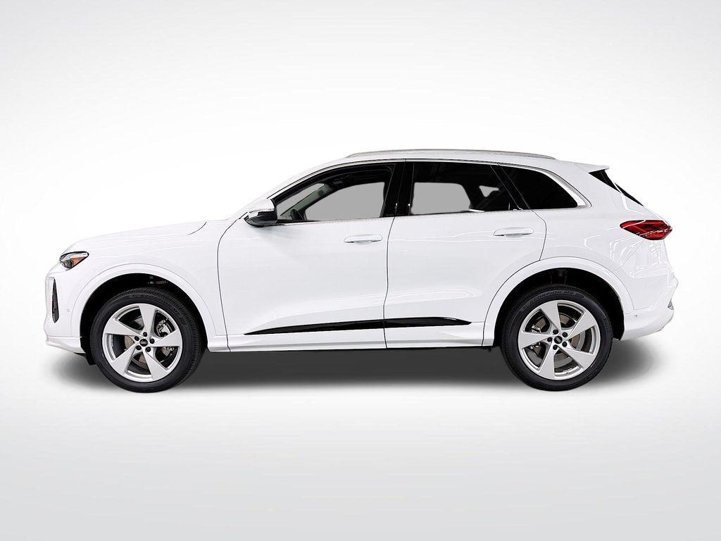 new 2025 Audi Q5 car, priced at $57,350