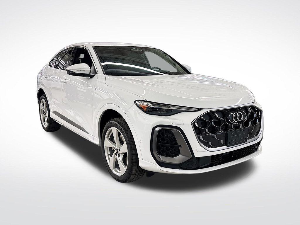 new 2025 Audi Q5 Sportback car, priced at $60,725
