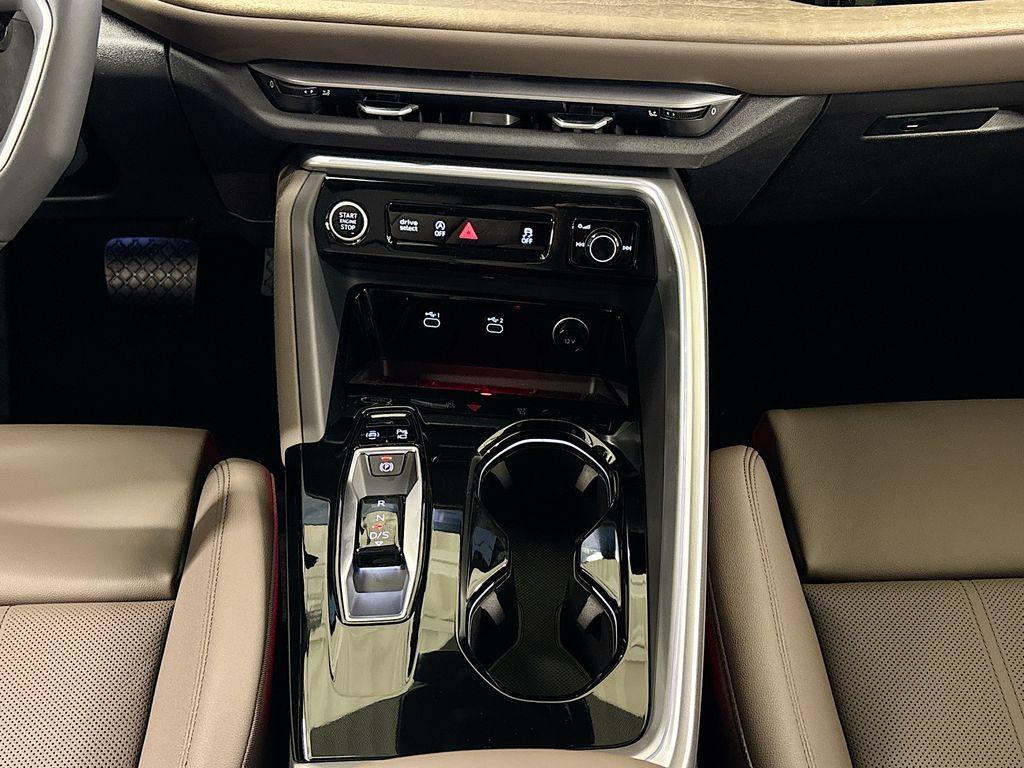 new 2025 Audi Q5 Sportback car, priced at $60,725
