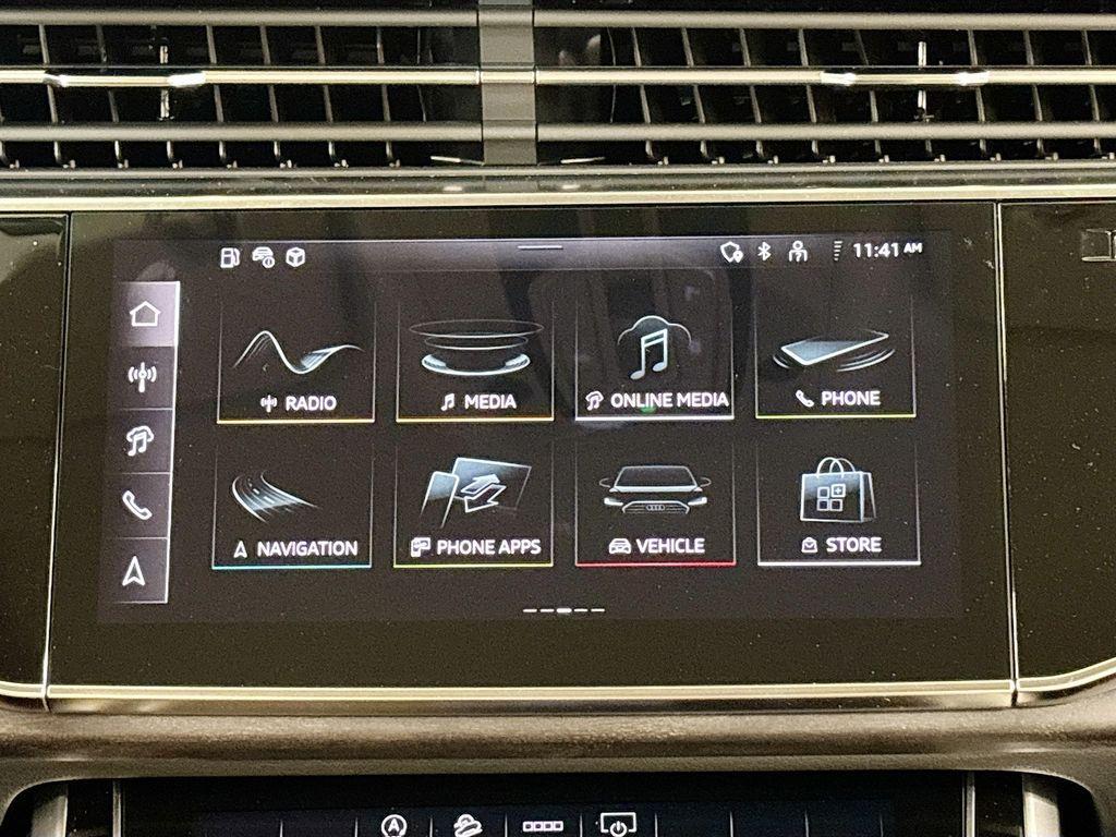 new 2025 Audi Q7 car, priced at $74,555