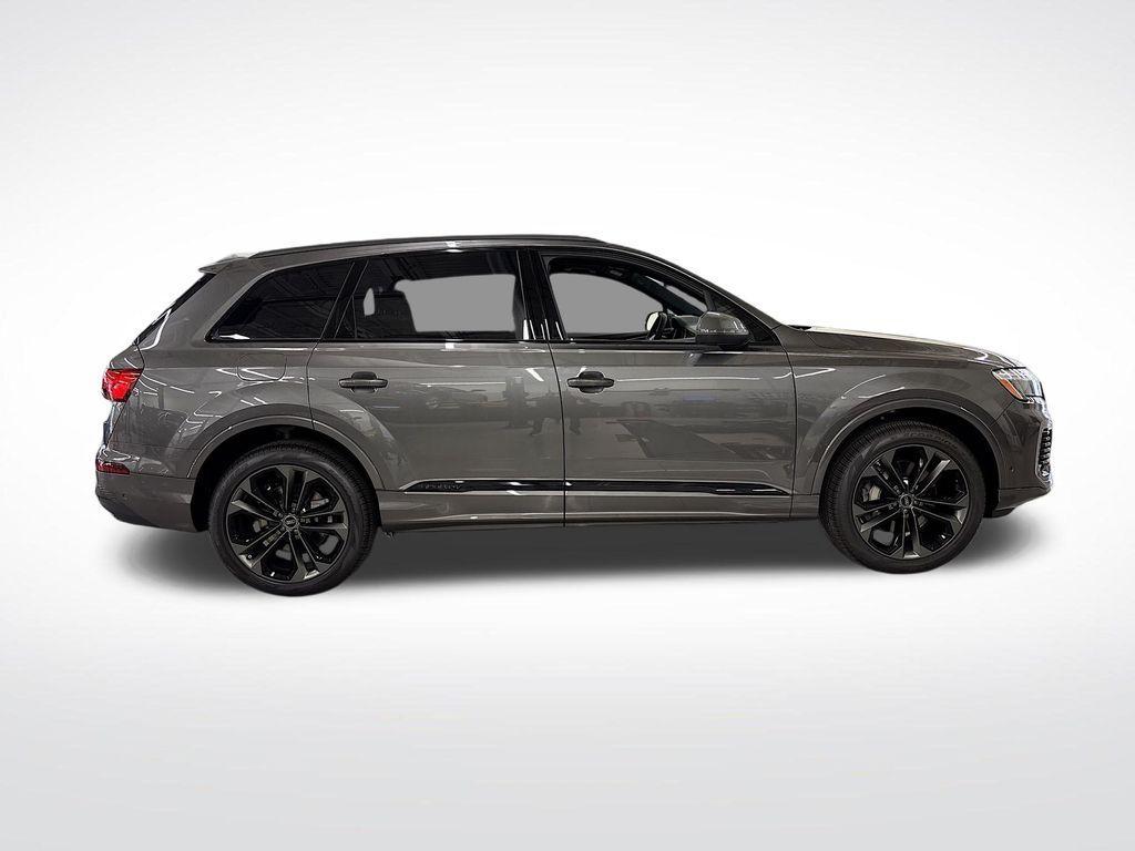 new 2025 Audi Q7 car, priced at $74,250