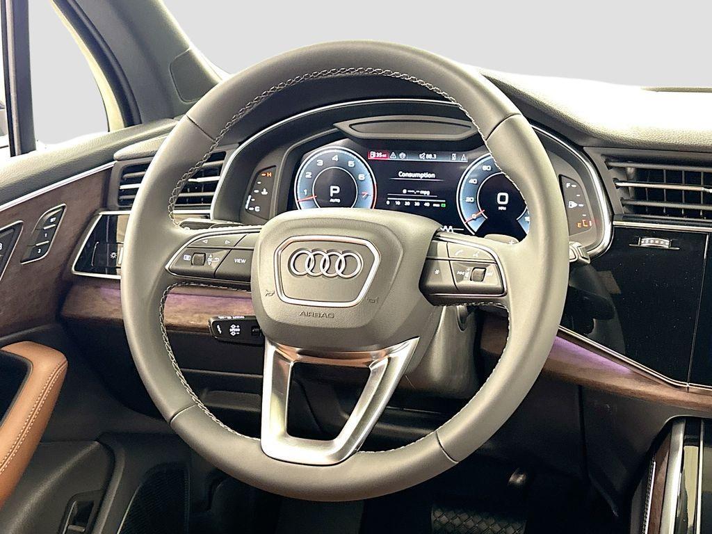 new 2026 Audi Q7 car, priced at $78,140