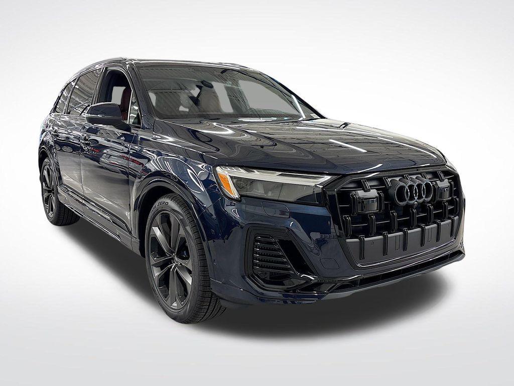 new 2026 Audi Q7 car, priced at $78,140