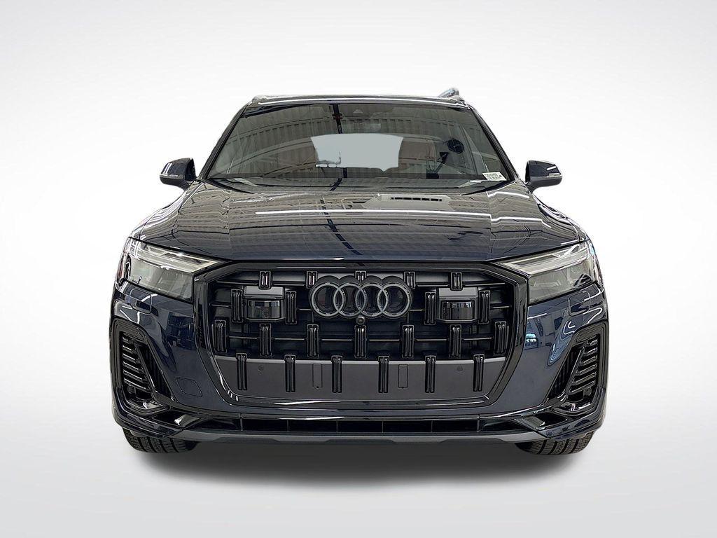 new 2026 Audi Q7 car, priced at $78,140