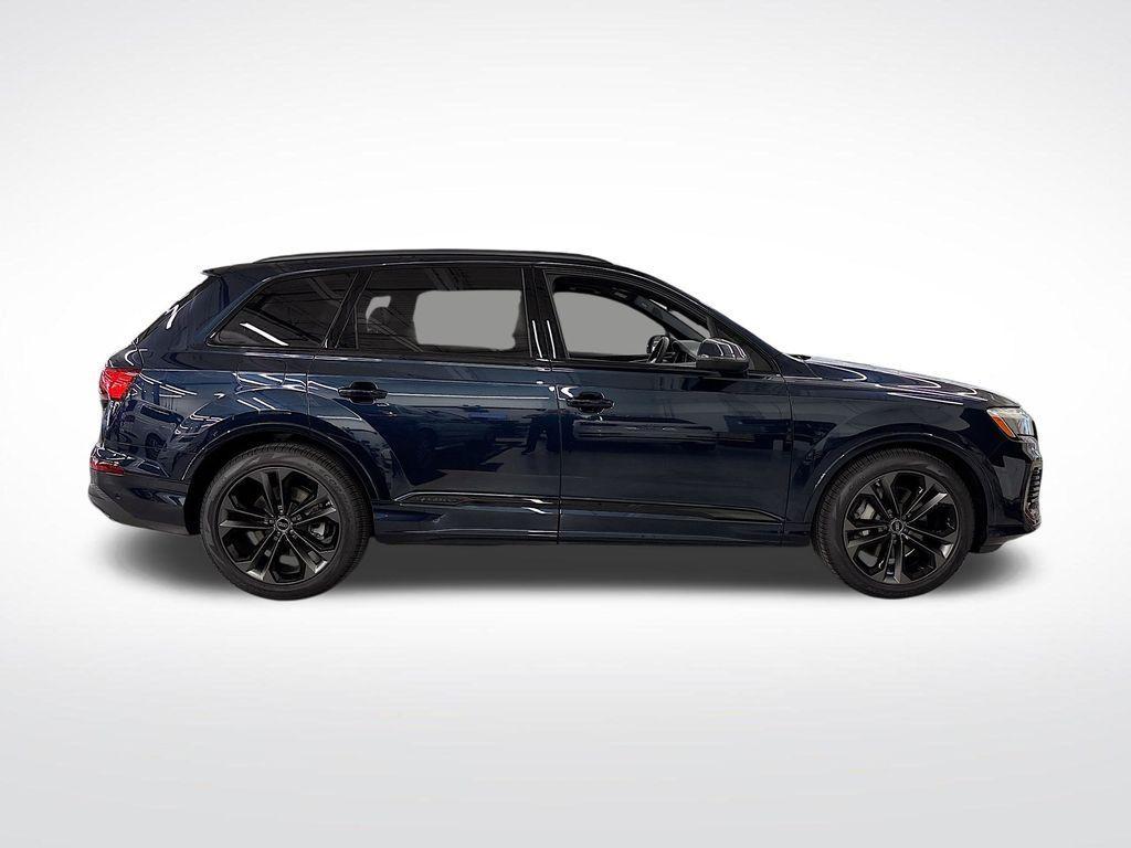 new 2026 Audi Q7 car, priced at $78,140