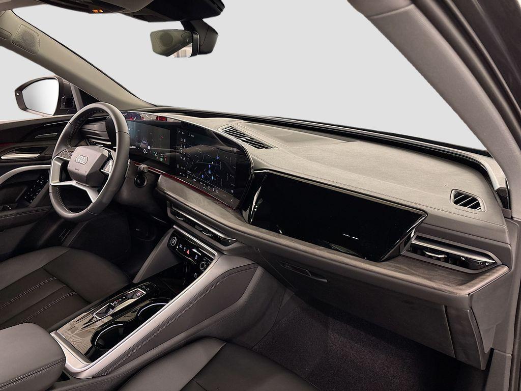 new 2025 Audi Q5 Sportback car, priced at $59,450