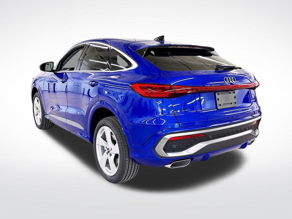 new 2025 Audi Q5 Sportback car, priced at $60,400