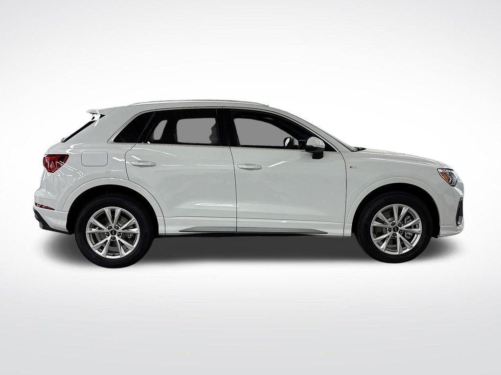 new 2025 Audi Q3 car, priced at $41,560