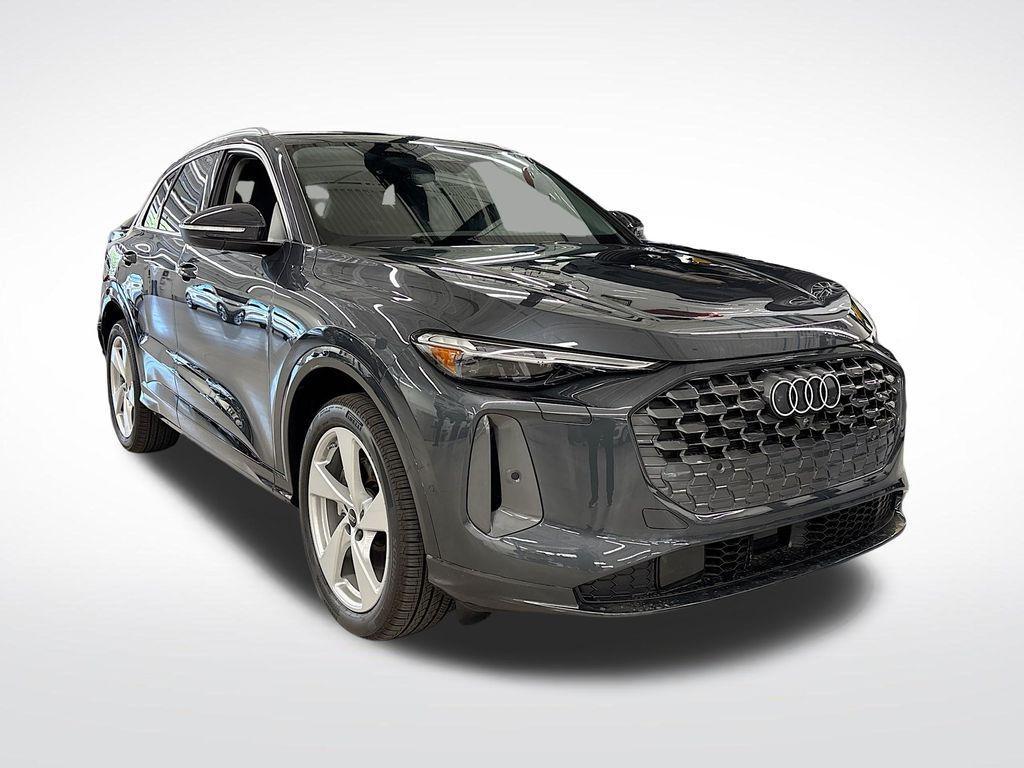 new 2025 Audi Q5 car, priced at $61,250