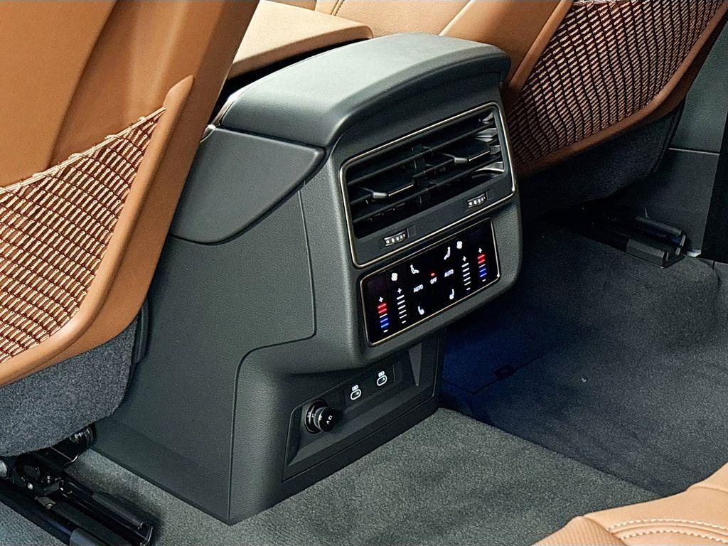 new 2025 Audi Q8 car, priced at $82,710