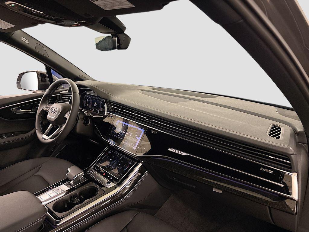new 2025 Audi Q7 car, priced at $74,555