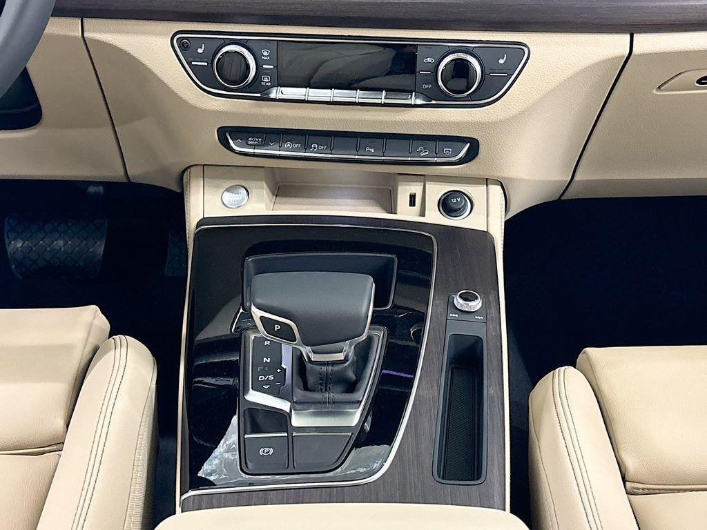new 2025 Audi Q5 car, priced at $56,590