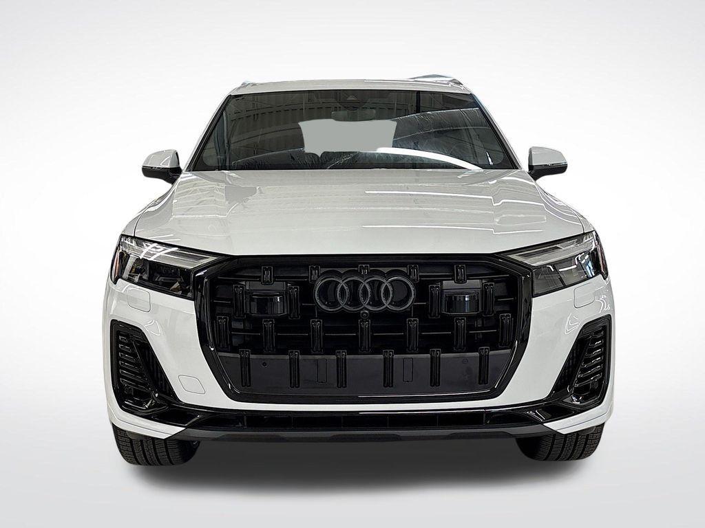 new 2025 Audi Q7 car, priced at $74,250