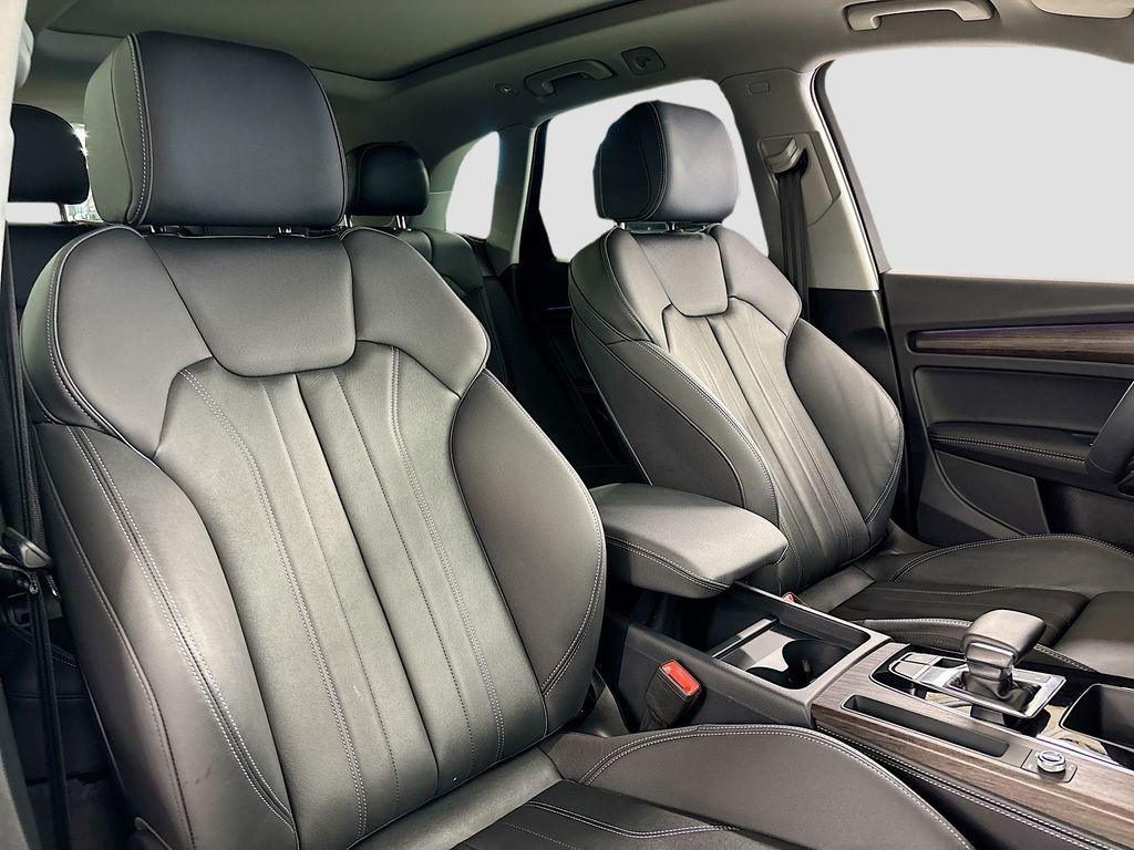 used 2025 Audi Q5 car, priced at $43,000