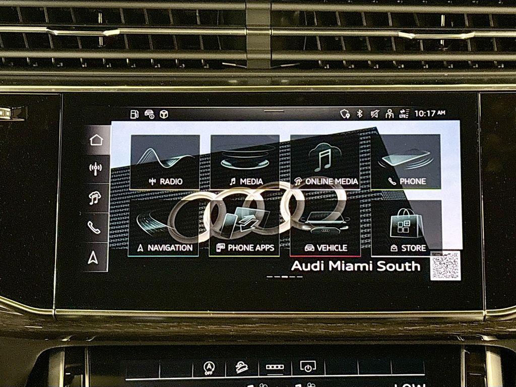 new 2025 Audi Q7 car, priced at $71,850