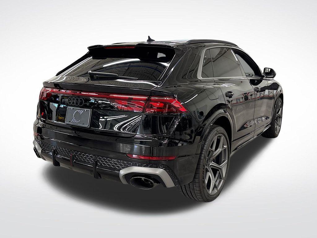 new 2025 Audi RS Q8 car, priced at $152,890