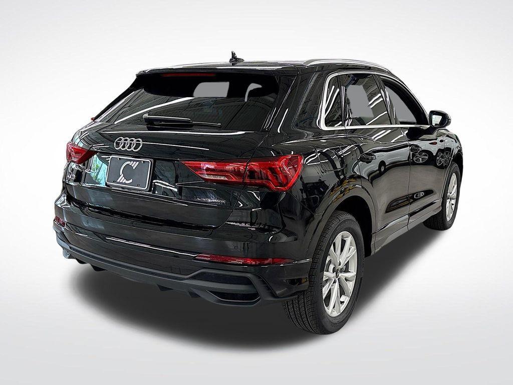 new 2025 Audi Q3 car, priced at $44,785