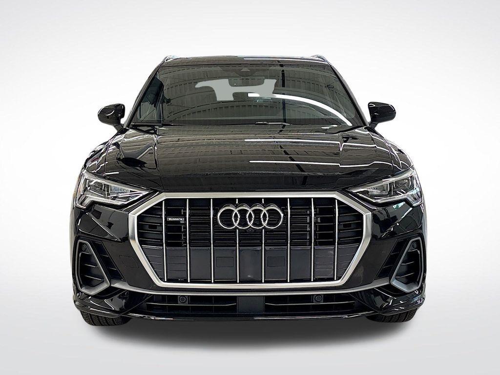 new 2025 Audi Q3 car, priced at $44,785